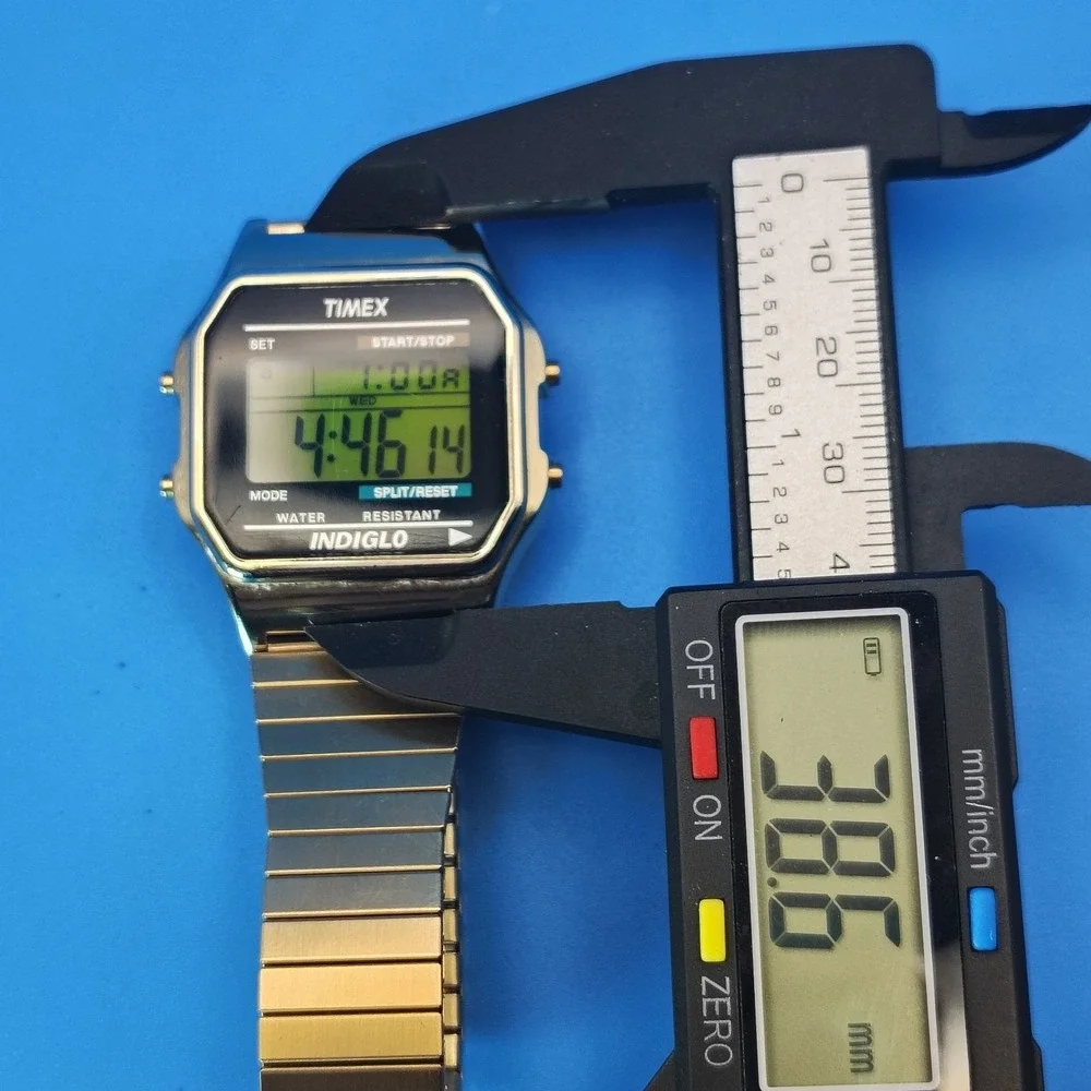 Vintage 2010 Timex Indiglo TW5 38mm Mens Digital Sports Watch‎ Triple GOLD Retro